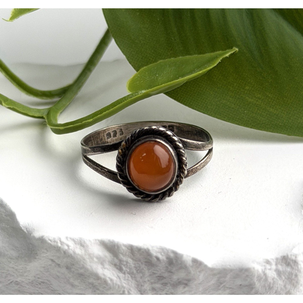 Vintage 925 Sterling Silver Carnelian Ring Size 9.5